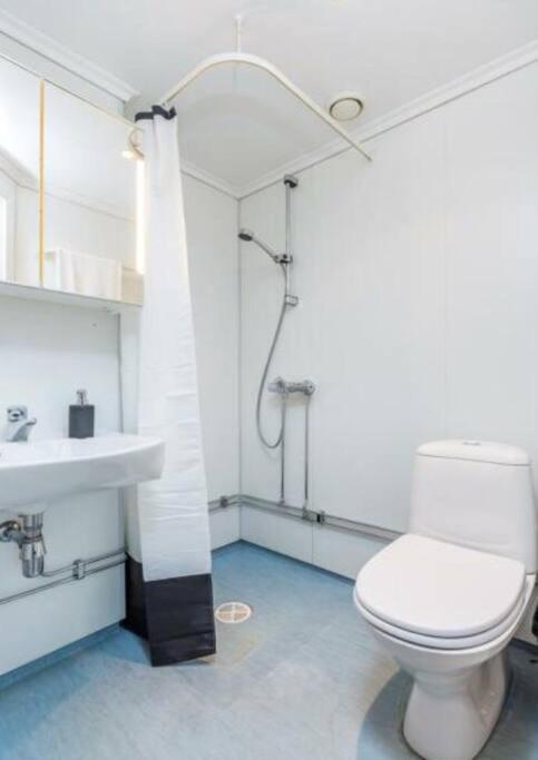 דירות גרדרמואן Comfy Studio Near Airport מראה חיצוני תמונה